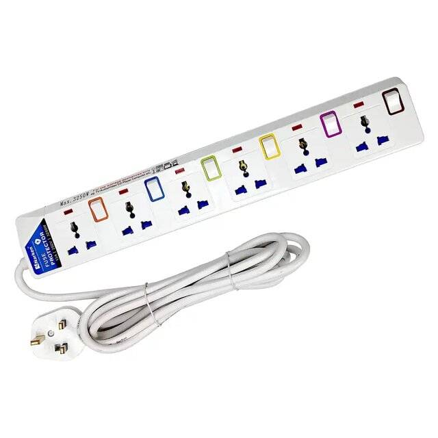 Marken E106 3M Universal Power Strip